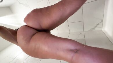 MONA AZAR RIDES HER BIG ASS ON HER PERVERT STEP SON