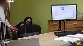 Loan4k. lo dulce inga le da su cuerpo al agente de prestamos para un credito