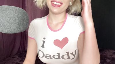 ASMR / Daddy Gets Me Wet... With Oil
