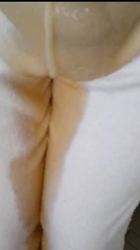 01 - Pissing in White Sweatpants