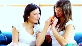 Classmate Seduce Shy Virgin Girl to Defloration Lesbian Sex