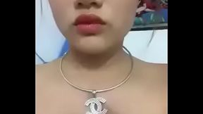 Em g&aacute_i tự sướng