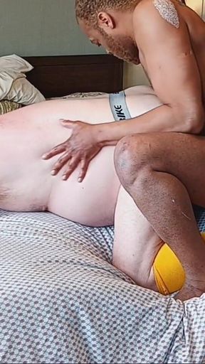 Masseur Can't Resist!! Bear Gets Much More Than He Was Expecting!