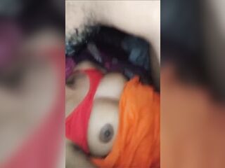 Bangladeshi wife