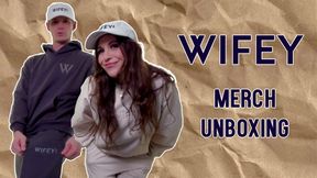 Wifey merch unboxing