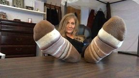 4 CLIPS OF SOCK WORSHIP