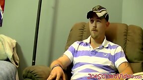 Robert`s Married But Enjoying His Bi-Curious Adventures