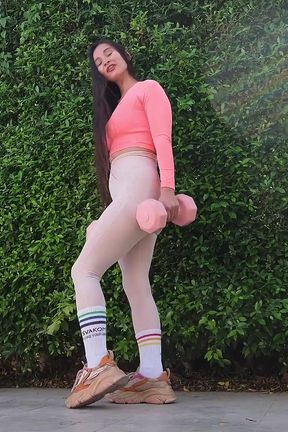 Workout with Passionbunny - Day 3 - Deadlifts