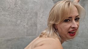 Bathroom Kink for the Advanced