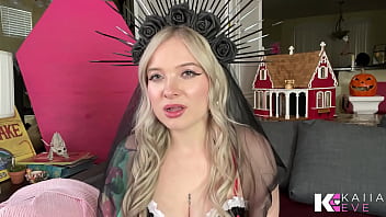 Falling For Blue Goddess Eyes : Sensual Mind Program