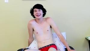 BoyCrush.com: Too cute Justin Cummings masturbation