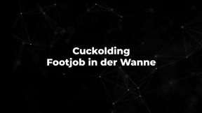 Cuckolding - Footjob in der Wanne