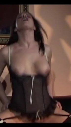 The Widow with No Shame Fucks Every Friend of Her Husband