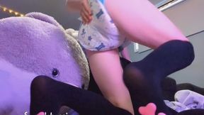 Wetting my pup fur diaper