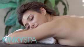 Slimy Massage - Brooklyn Gray Gets Excited by Ramon's Big Muscles and Massive Dick&#x1F32D;