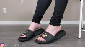 SPH and Sandals try on JOI