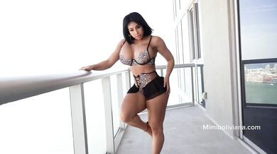 Playing with my babes Cj miles and Anni star