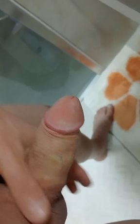 Murray Yaman masturbates solo in the bathroom watching his own porn..