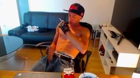 smoke, wank and cum on cam.flv