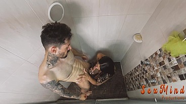 Taking a shower with a tranny