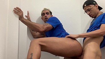 sexo na prisao ale diorio levando leitada de maloka dotado