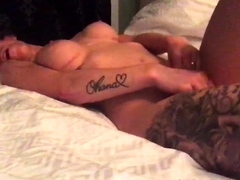 Big boob brunette masturbates on webcam