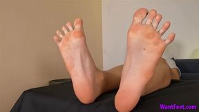 Powerful Big Soles - 4K MP4