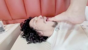 SWALLOW MY FEET TO THE EXTREME MALNUTRIED SLAVE - BY SCARLET WHITE - CLIP 4 IN FULL HD