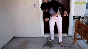 sinn sage front locked out pissing pants