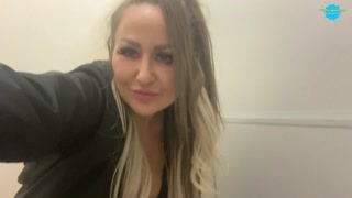 Come with Me to pee