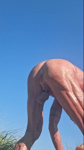 Powerful moment from "Compilation with Key West using his Big Ben at the beach"