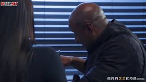 Angela White is fucking a black man in a reverse cowgirl position and screaming while cumming