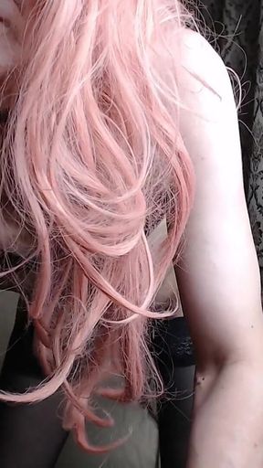 Completely Naked Debauchee Shows Herself to Chat Guests