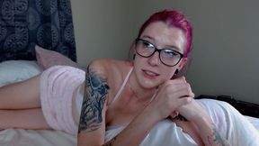 Sloppy Gape Slut Opens Wide
