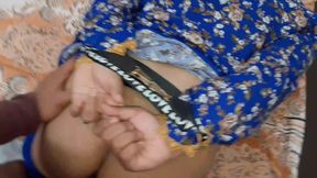 My Indian stepmother gives me a delicious big ass and i enjoy it