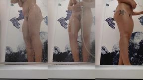 toi aussi tu aimerais que je me frotte comme ca, contre ta queue ?