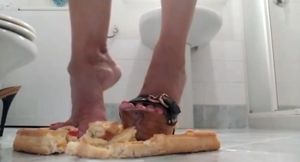 CRUSH DI UNA TORTA CON TACCHI ALTI E PIEDI NUDI - CRUSH OF A SOFT CAKE WITH HIGH HEELS AND BARE FEET -