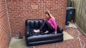 Inflatable sofa smoking high heel popping HD