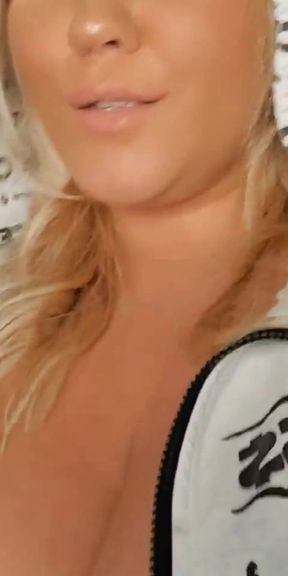 Mv Boss Bitch Vibes