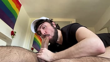 bouncing on my friend till he cums inside me