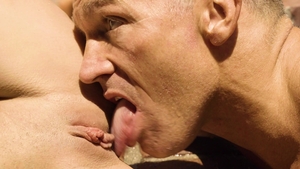 Daddy 4K - Passionate boyfriend sensual kissing in the pool