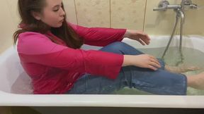 divings-with-clothes-on