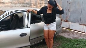 With stiletto heels I fully accelerate my 98 Daewo (3)