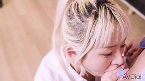 Blonde Taiwanese Lina fucked her ex boyfriend.