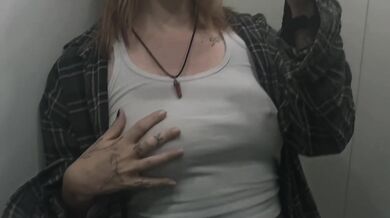 Horny tattoo girl gets off on the train
