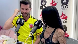 EloPodcast showing him ass in a horny interview with Ambar Prada