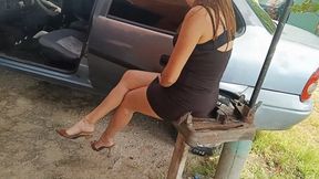 Accelerating and trying to start Corsa 2002 (8)