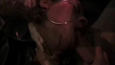 640 sexy striagth fuck a shemale very sexy with big cock