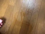 【日本人】射精直後のおしっこを床に垂れ流す変態【#48】
