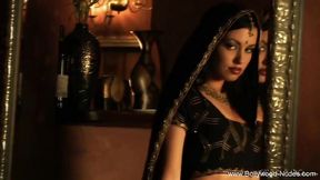 Belly Dancer From The Orient The Other Woman On Seducing